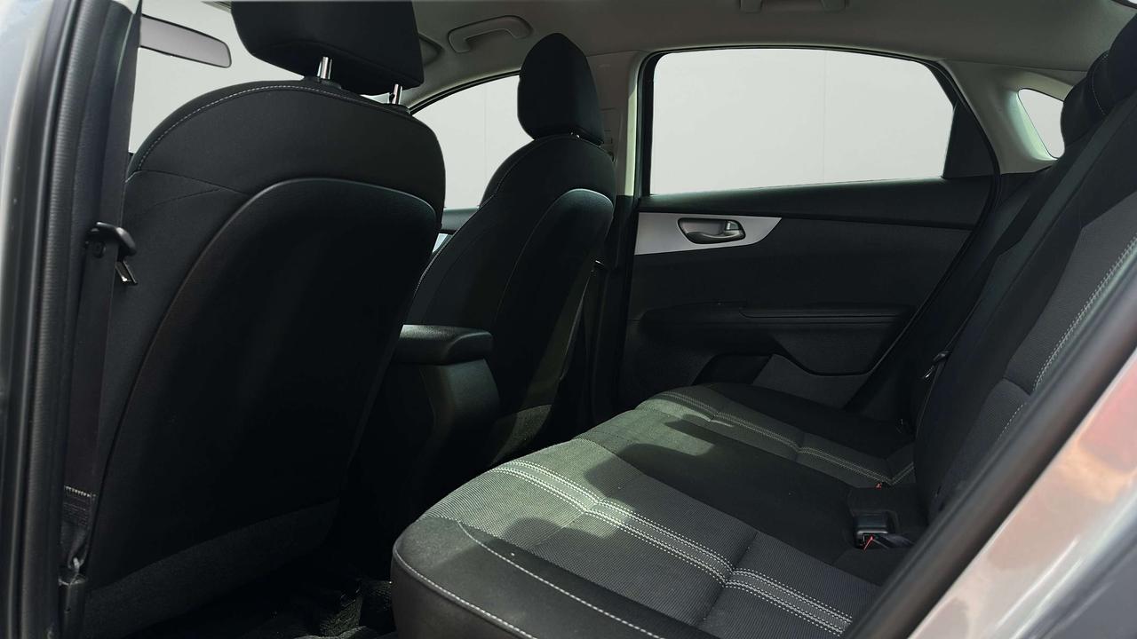 2022 Kia Forte LX Photo