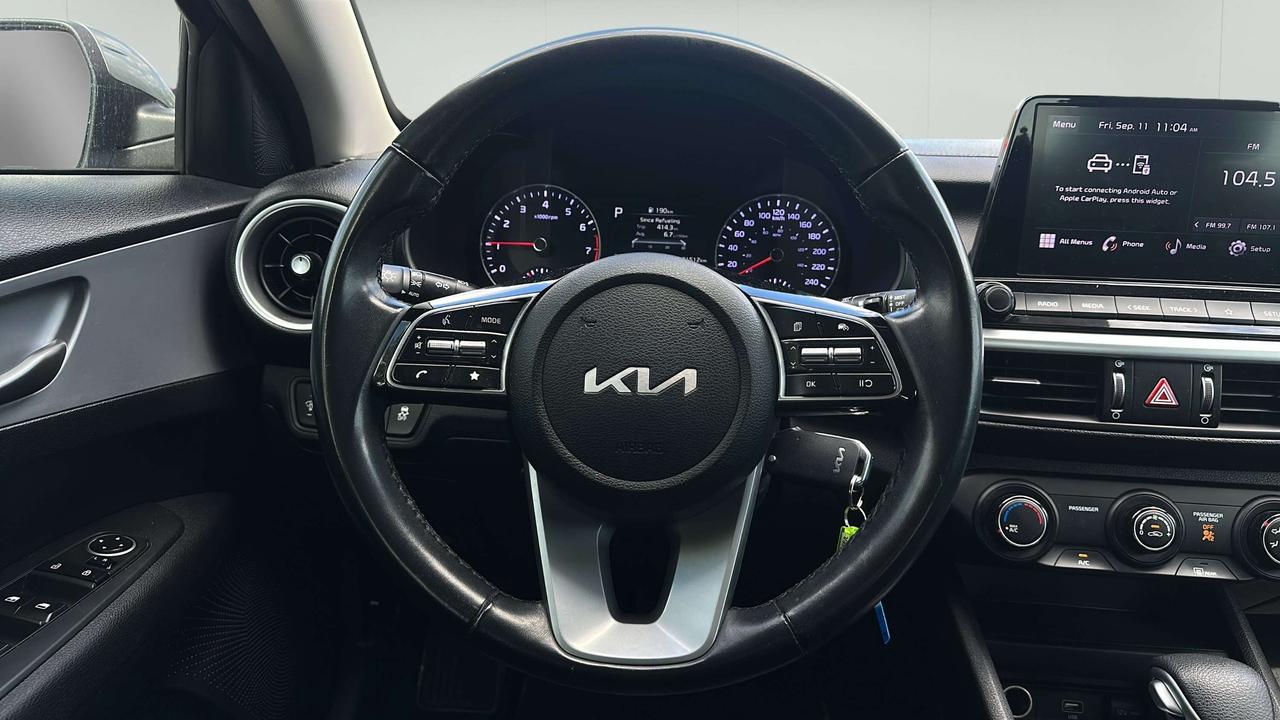 2022 Kia Forte LX Photo