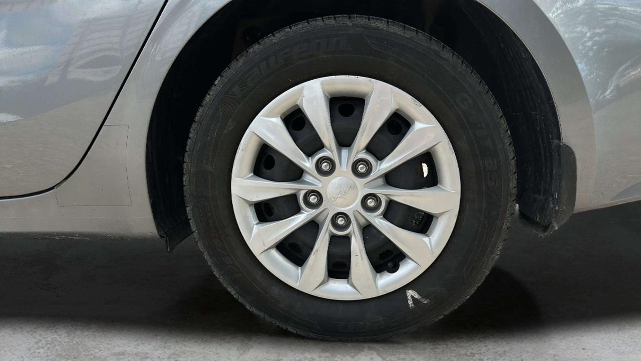 2022 Kia Forte LX Photo
