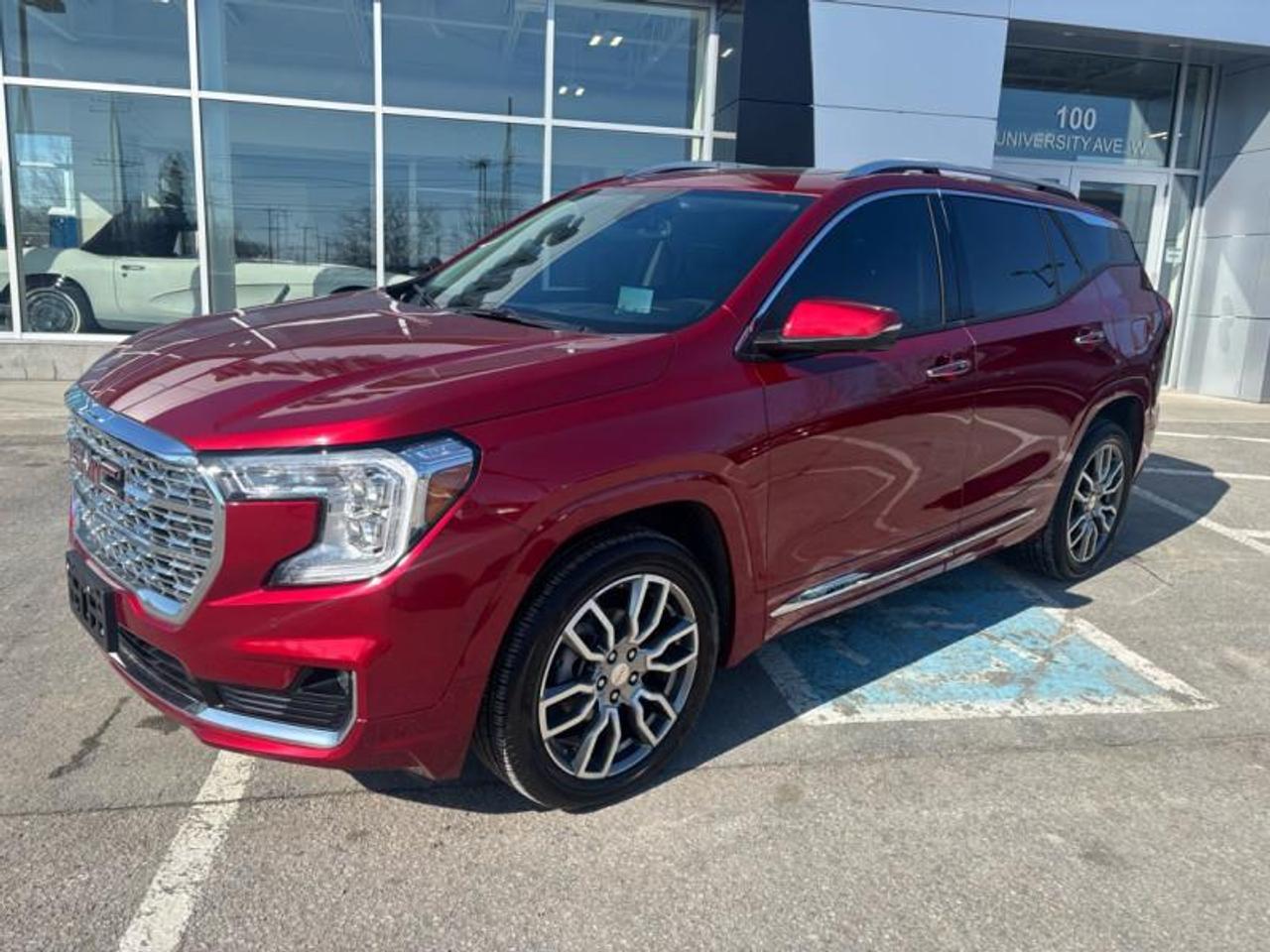 2024 GMC Terrain Denali 4dr All-Wheel Drive Photo2