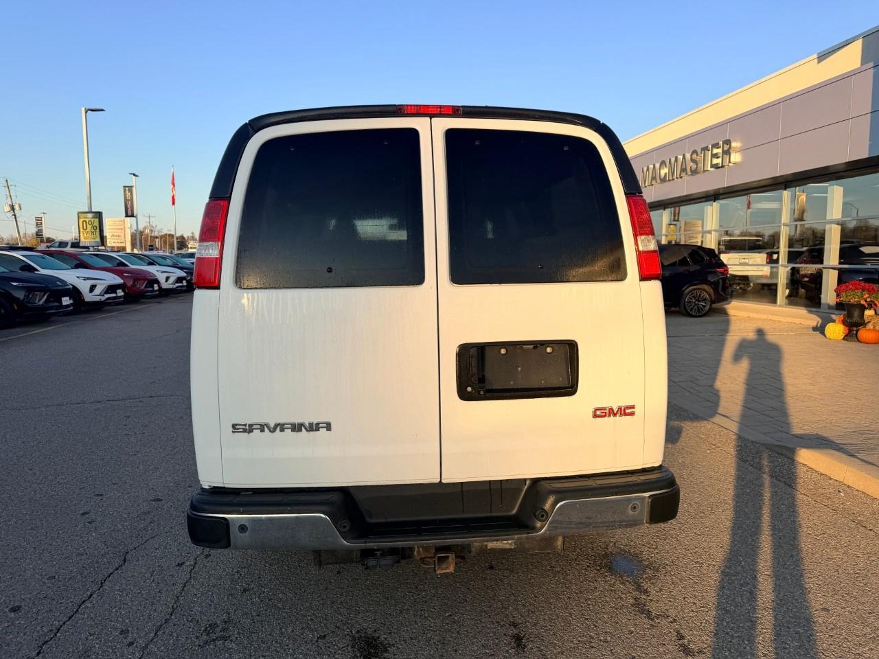 2019 GMC Savana Passenger RWD 2500 135" LT Photo