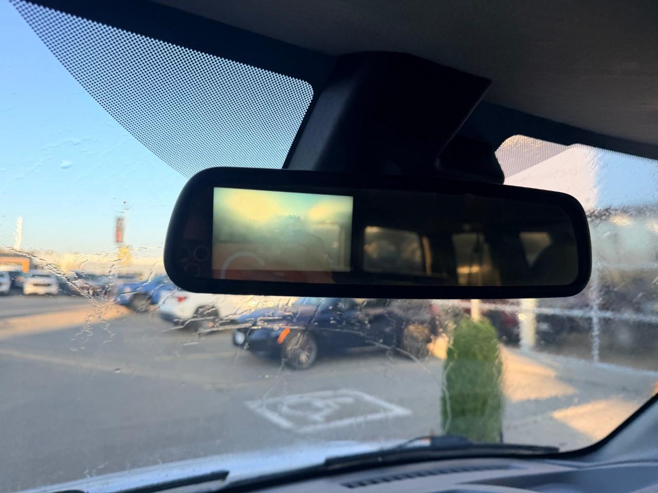 2019 GMC Savana Passenger RWD 2500 135" LT Photo