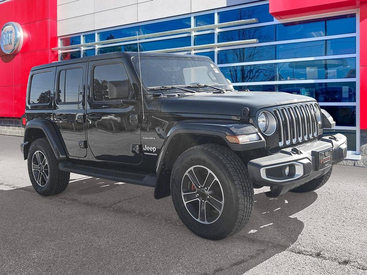 2023 Jeep Wrangler Sahara | One owner | Clean CarFax | Fully Certified | Dealer Service History | Ontario Vehicle | Photo