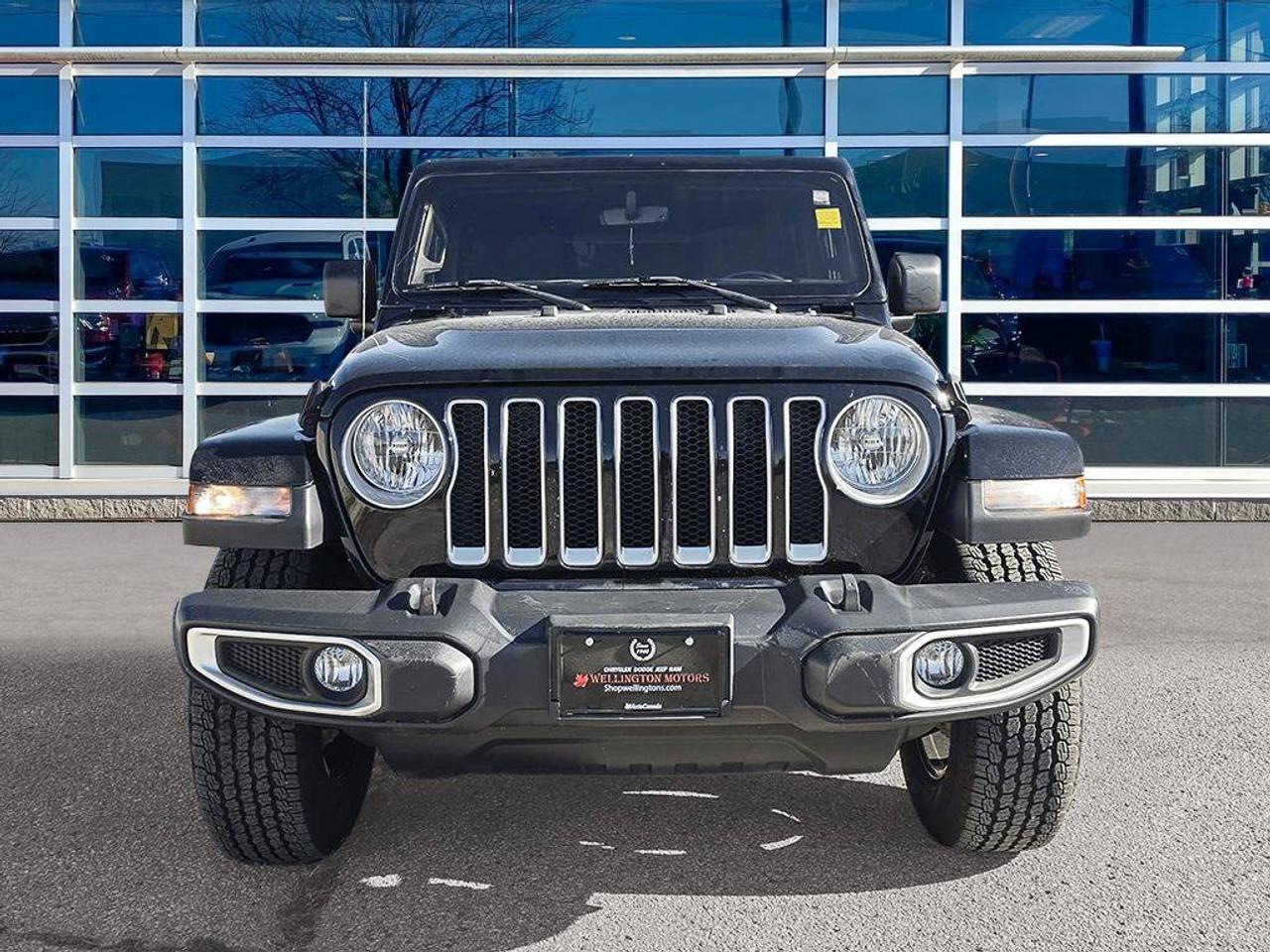 2023 Jeep Wrangler Sahara | One owner | Clean CarFax | Fully Certified | Dealer Service History | Ontario Vehicle | Photo