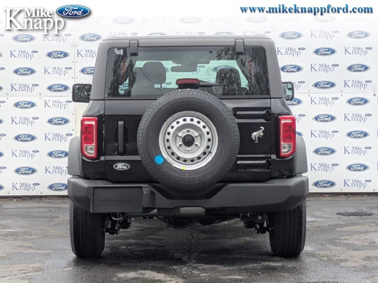 2026 Ford Bronco Base Photo