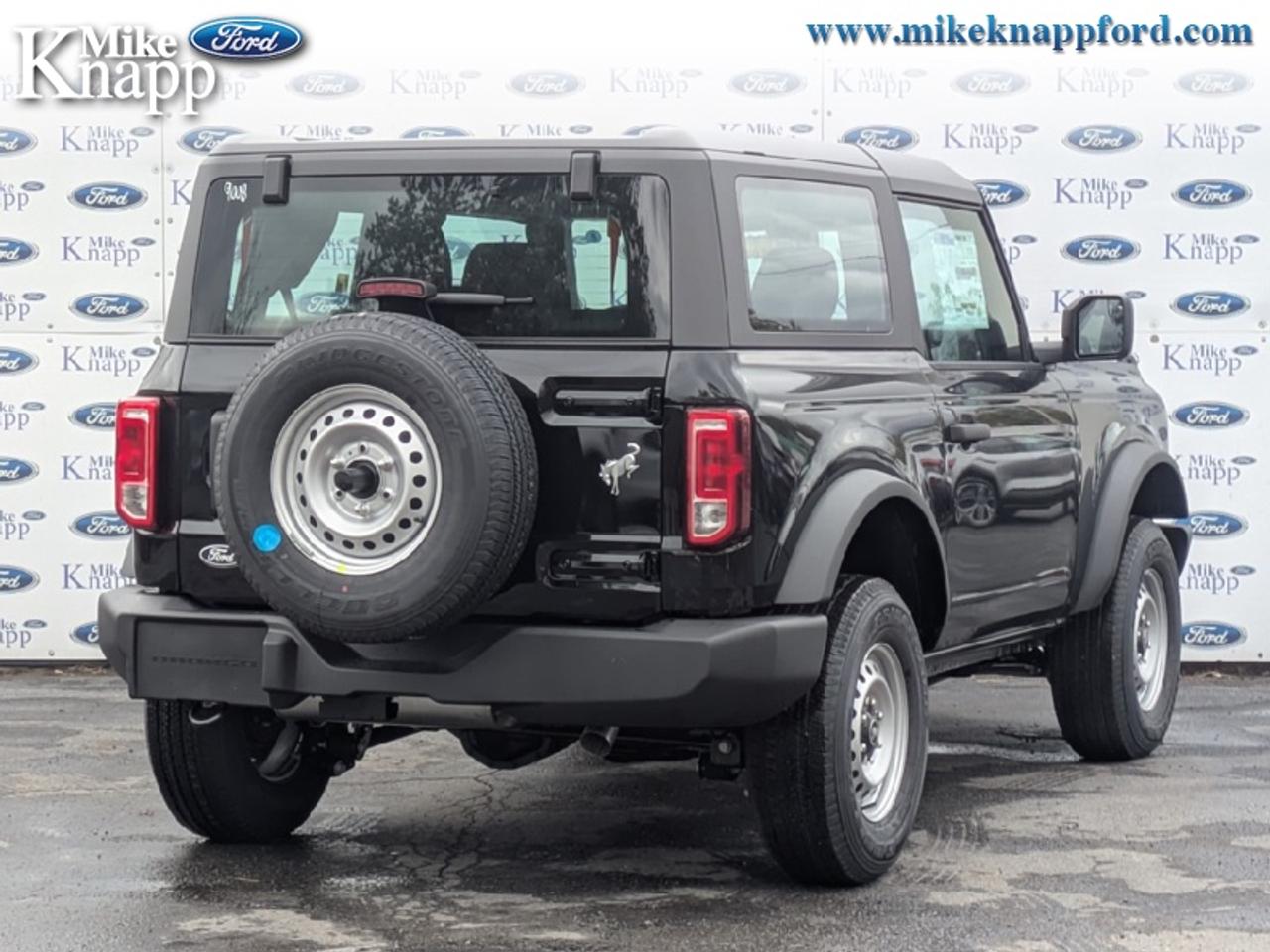 2026 Ford Bronco Base Photo