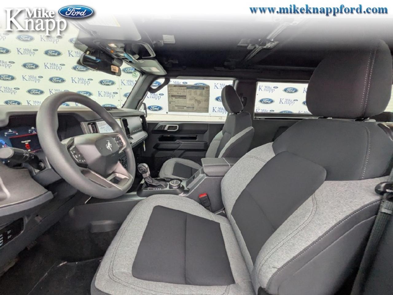 2026 Ford Bronco Base Photo