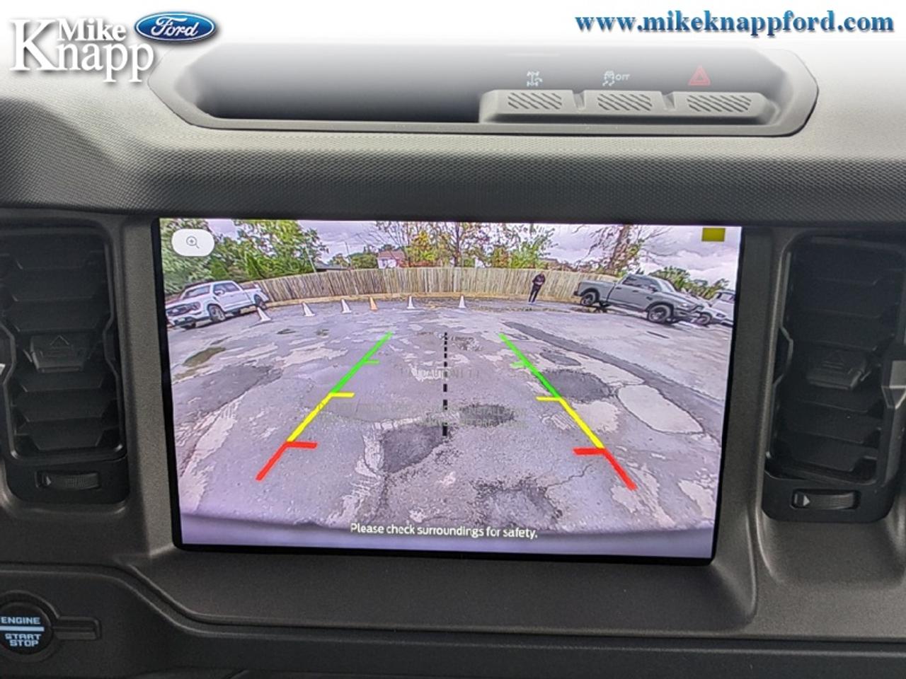 2026 Ford Bronco Base Photo