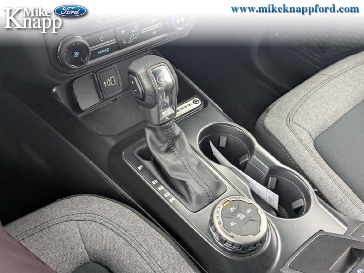 2026 Ford Bronco Base Photo