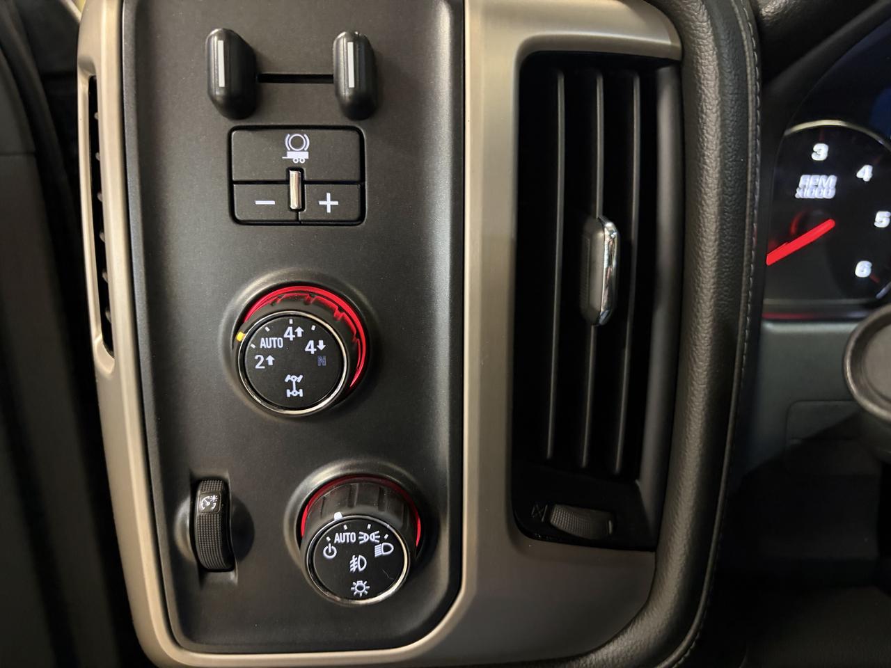 2016 GMC Sierra 1500 Denali Photo