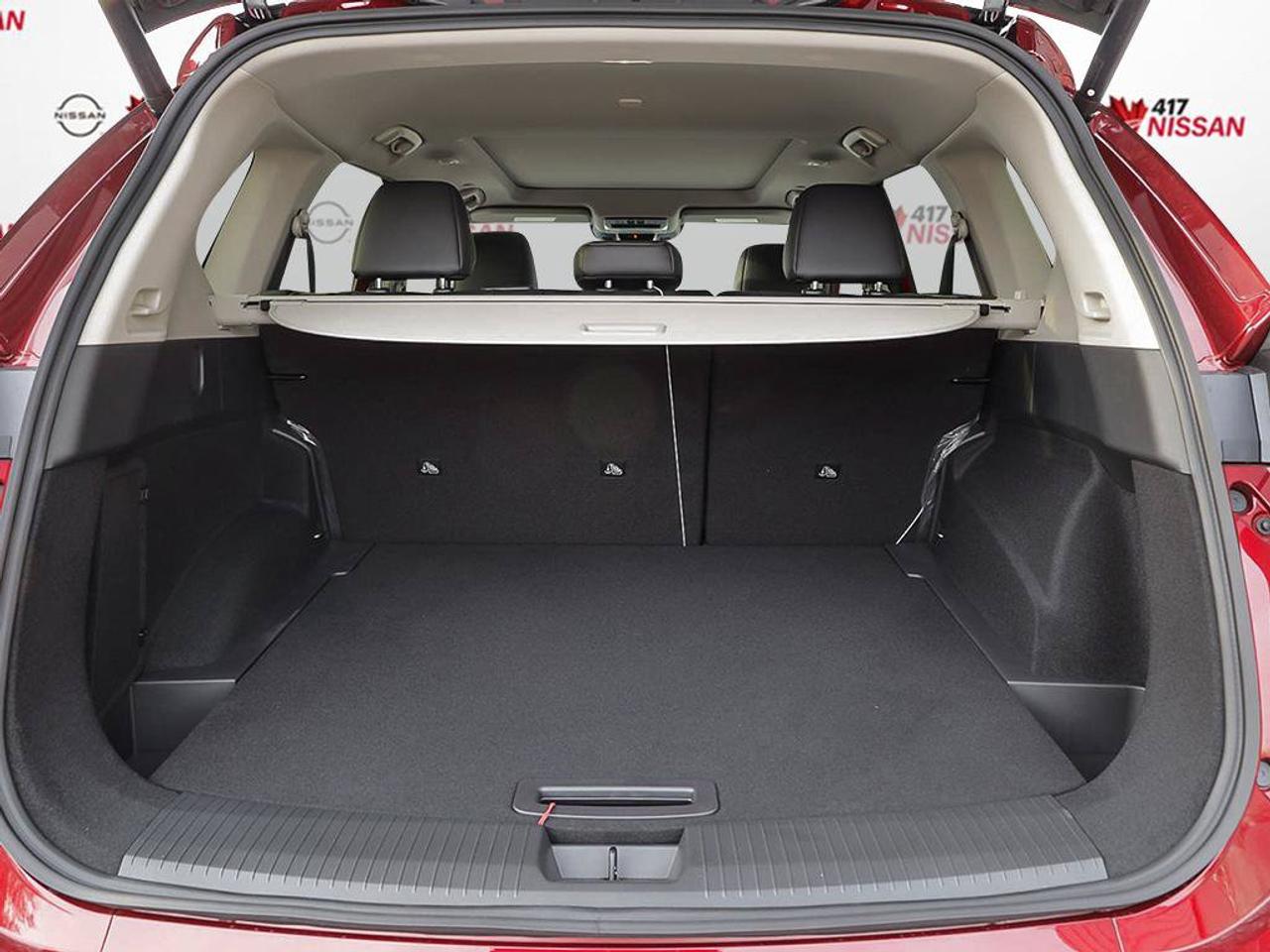 2026 Nissan Rogue SV MOONROOF Photo