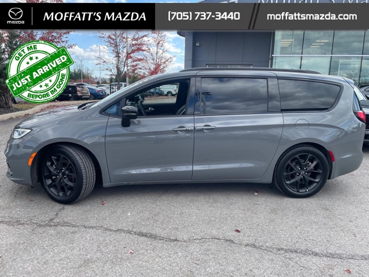 2025 Chrysler Pacifica Limited Photo