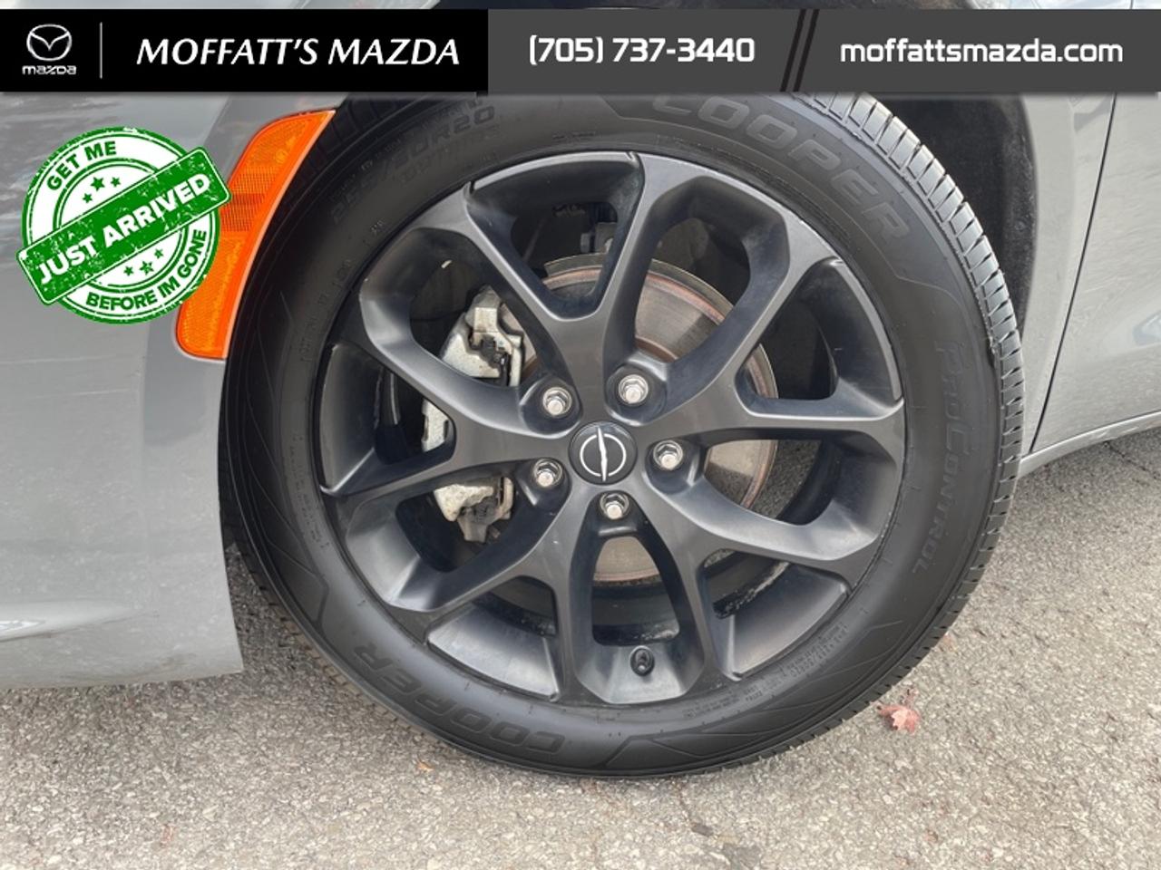 2025 Chrysler Pacifica Limited Photo