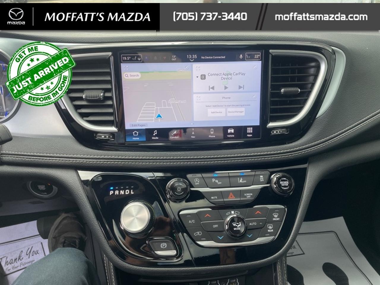 2025 Chrysler Pacifica Limited Photo