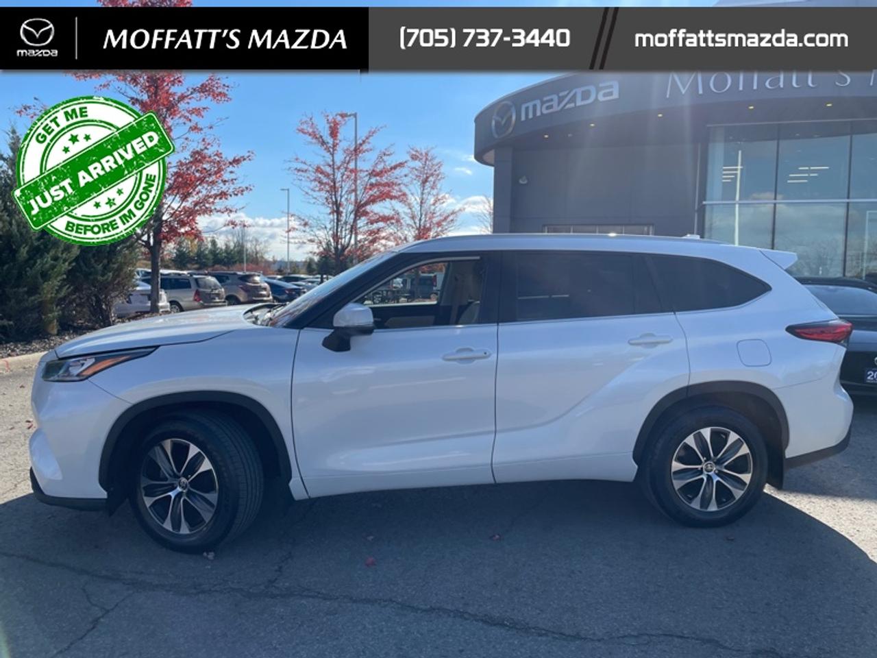 2023 Toyota Highlander XLE Photo2