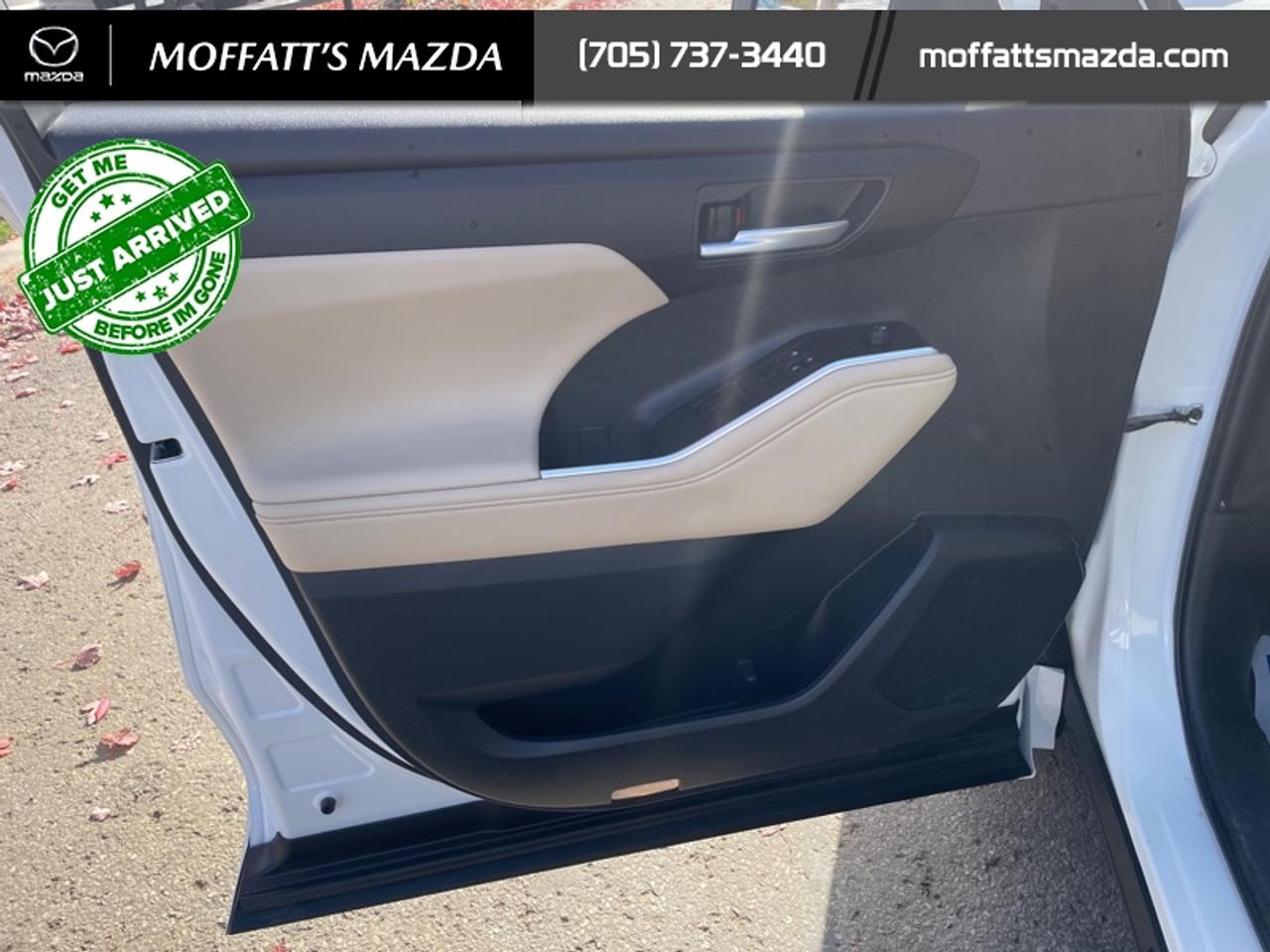 2023 Toyota Highlander XLE Photo