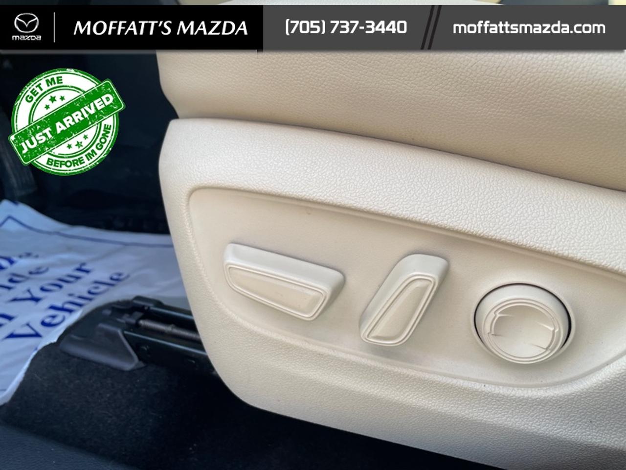 2023 Toyota Highlander XLE Photo