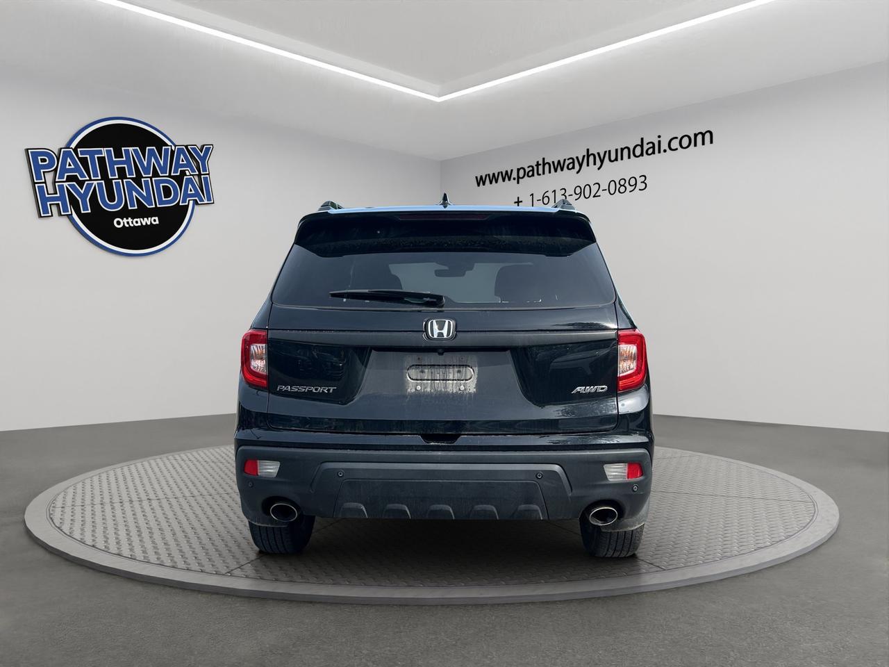 2021 Honda Passport EX-L | Adaptive Cruise Control | Lane Keeping Assist | Heated Seats & Wheel | Sunroof | Photo4