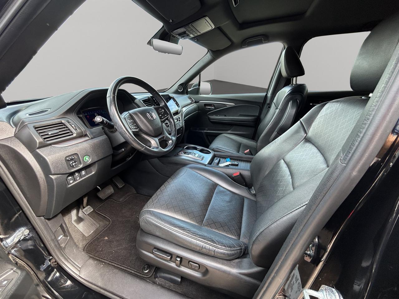 2021 Honda Passport EX-L | Adaptive Cruise Control | Lane Keeping Assist | Heated Seats & Wheel | Sunroof | Photo