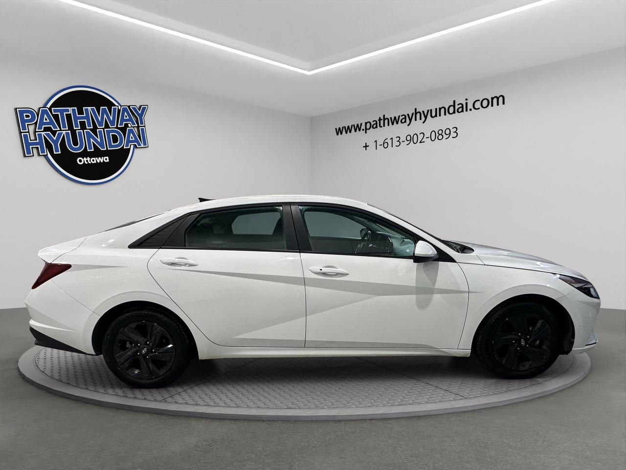 2023 Hyundai Elantra Preferred | Blind-Spot Monitoring | Collision Avoidance | Lane Management Photo