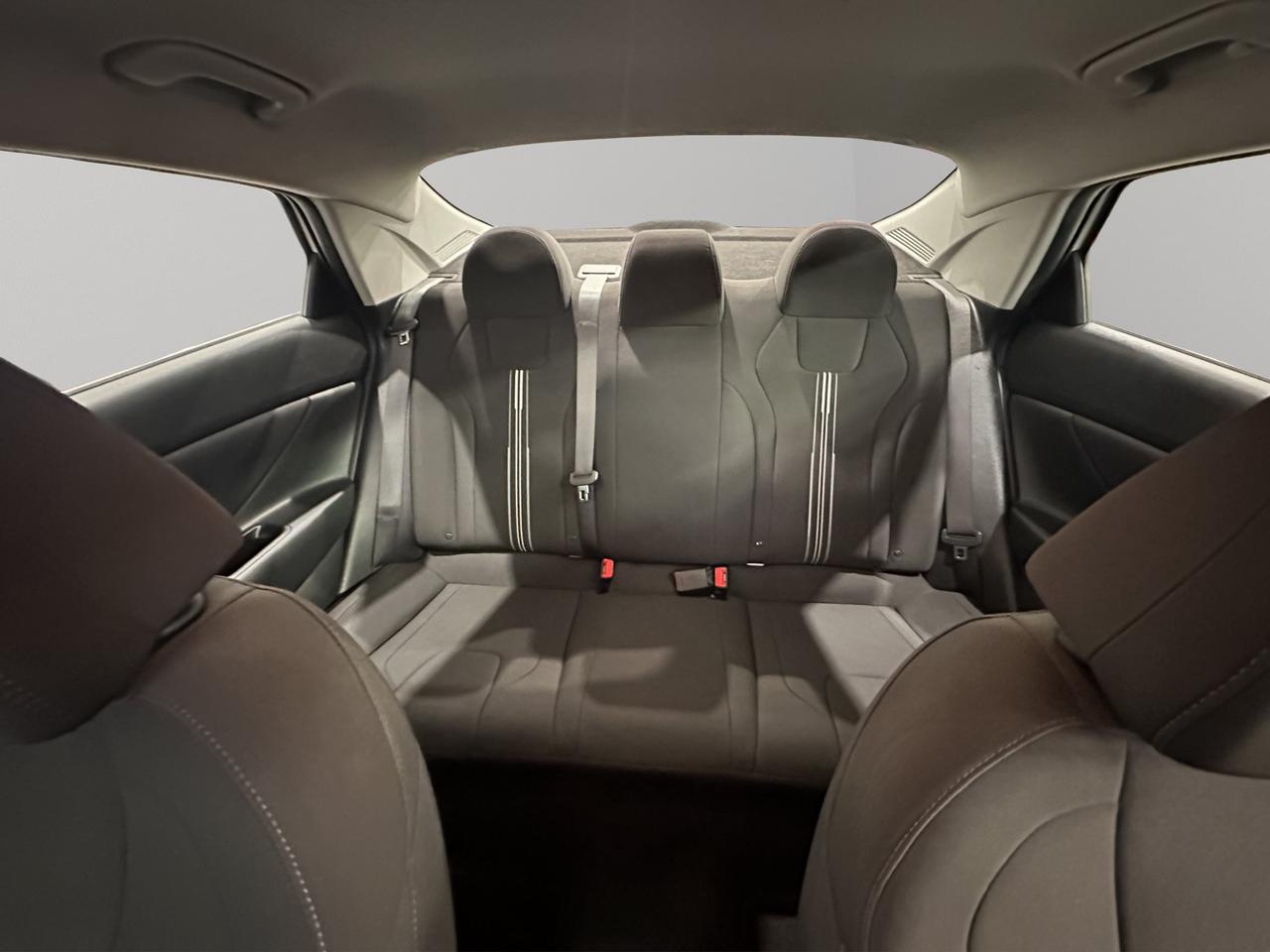 2023 Hyundai Elantra Preferred | Blind-Spot Monitoring | Collision Avoidance | Lane Management Photo