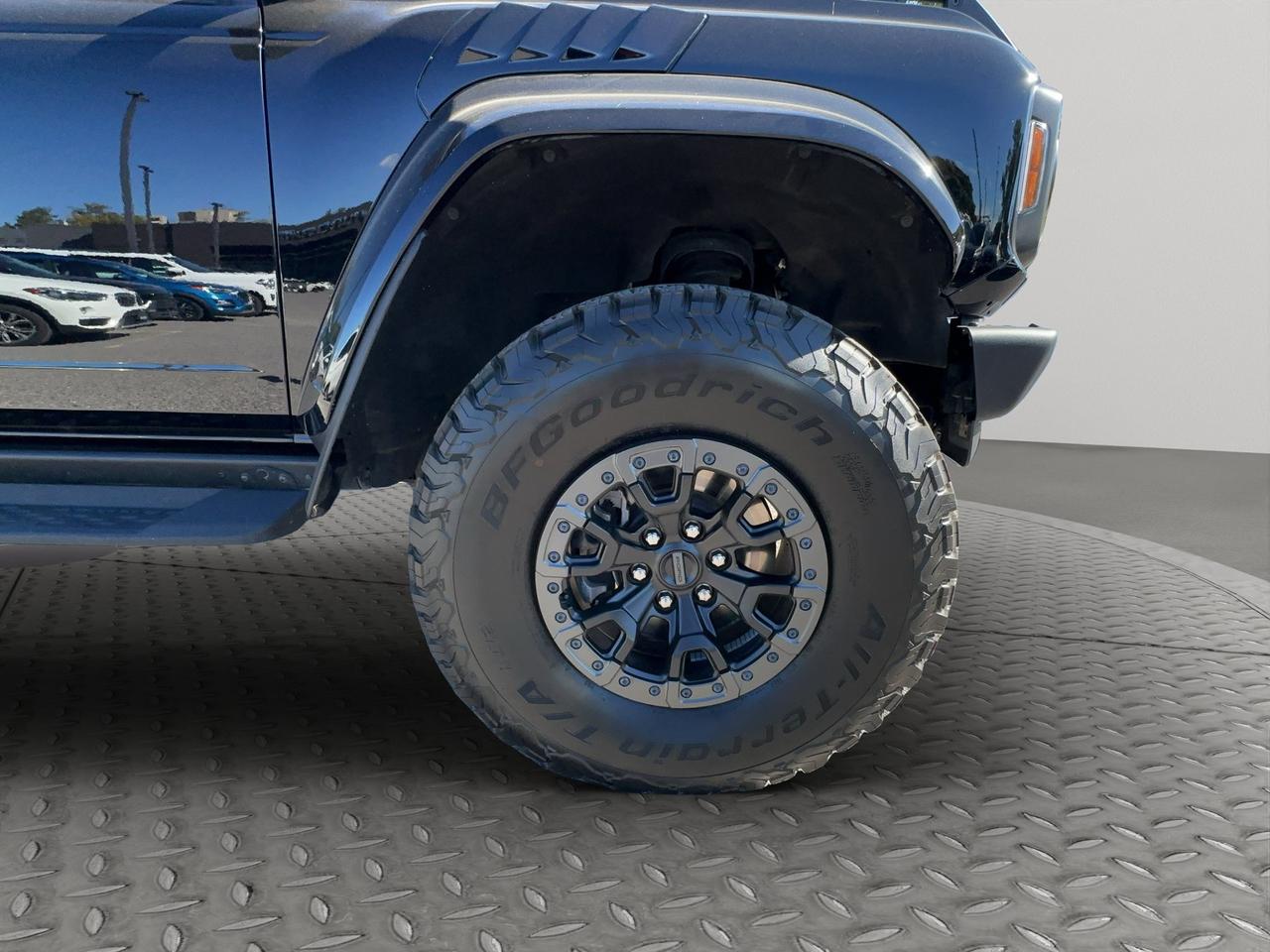 2025 Ford Bronco Raptor | FOX Suspension | Lane Keep Assist | Remote Vehicle Start | w/G.O.A.T. Modes Photo5