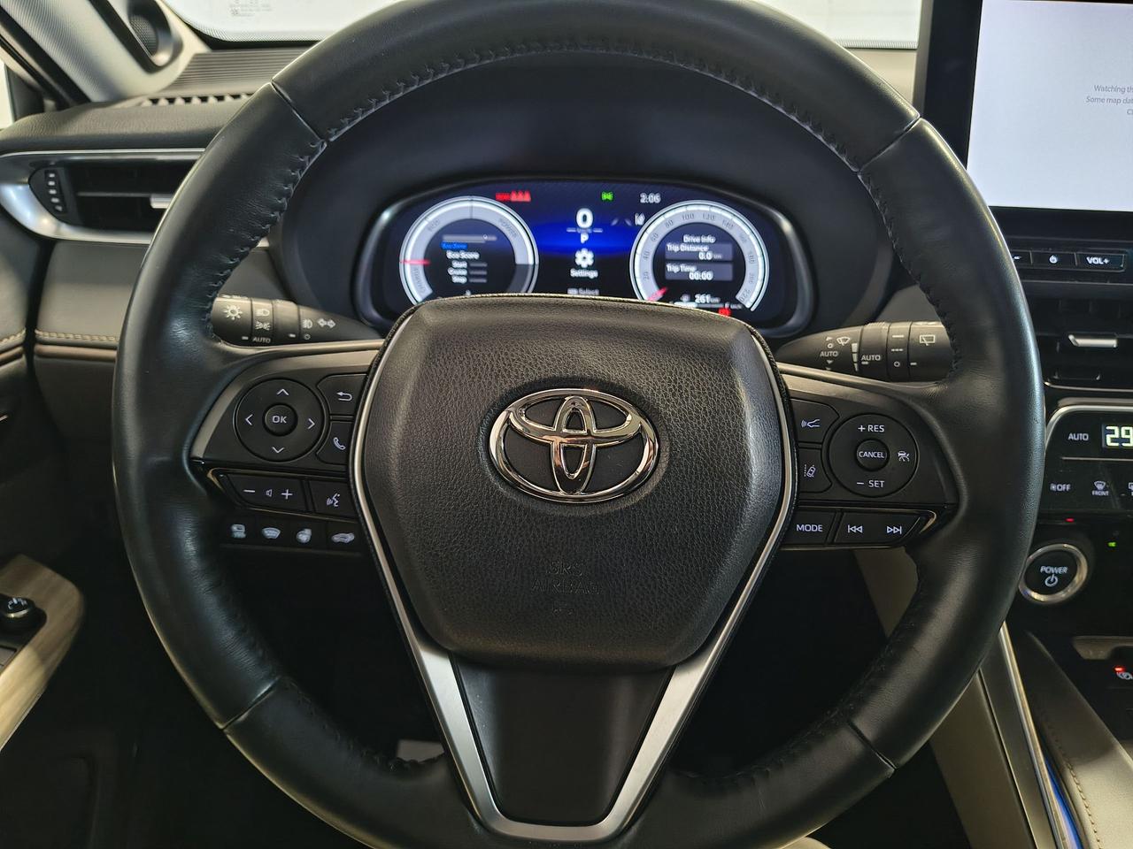 2023 Toyota Venza LIMITED Photo