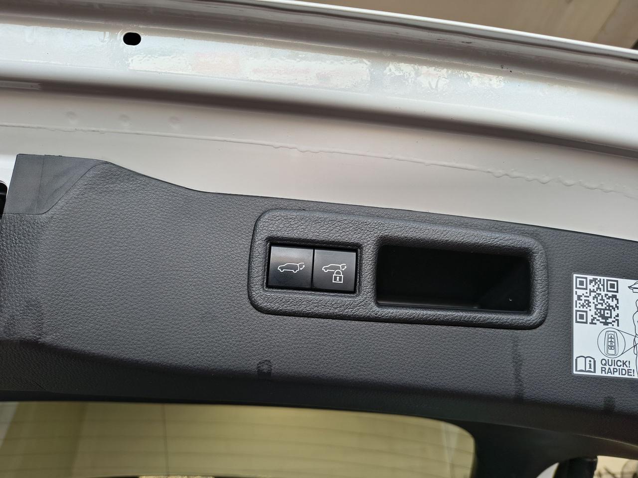 2023 Toyota Venza LIMITED Photo0