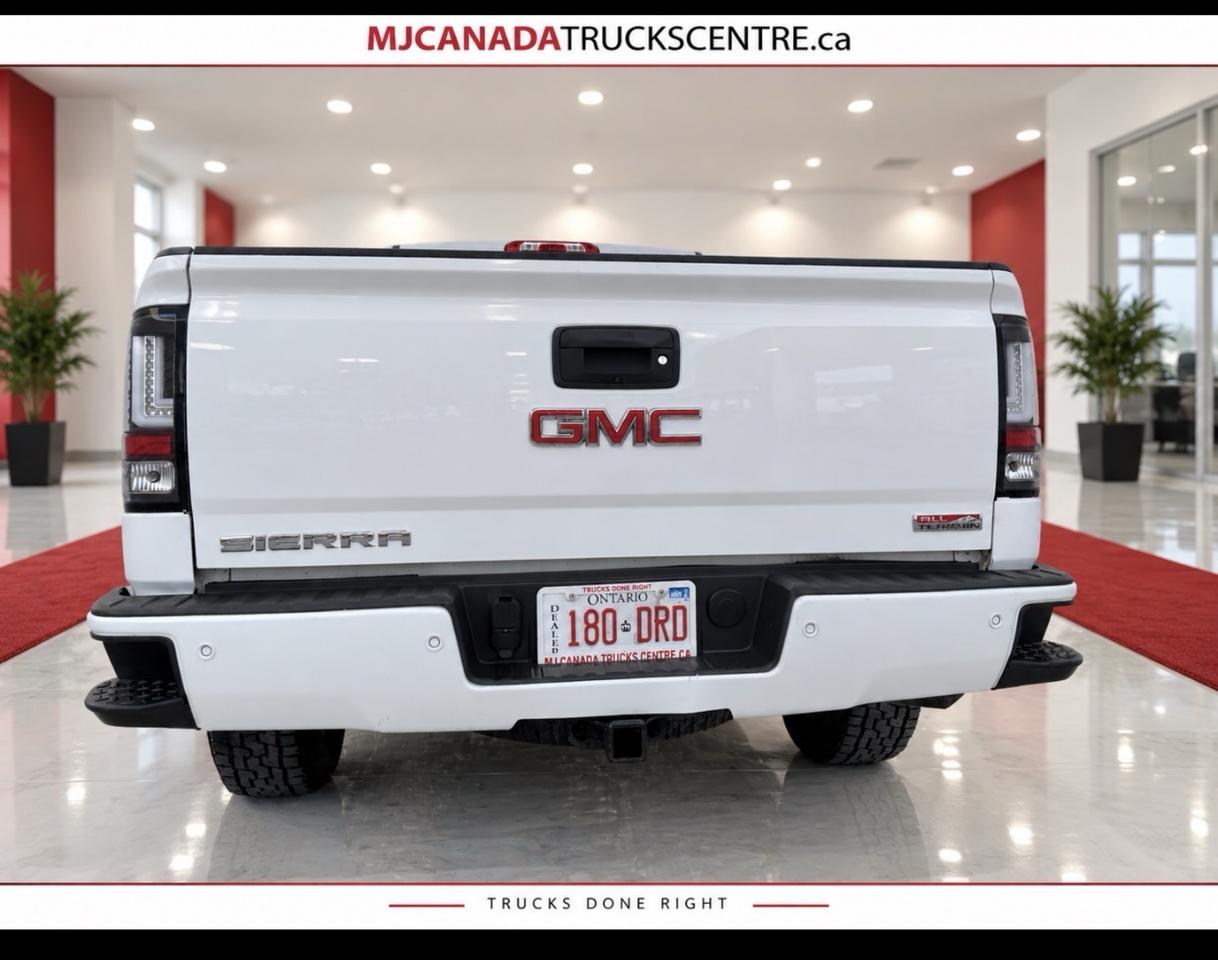 2018 GMC Sierra 1500 4WD Crew Cab  SLT All Terain Fully Equipped Photo