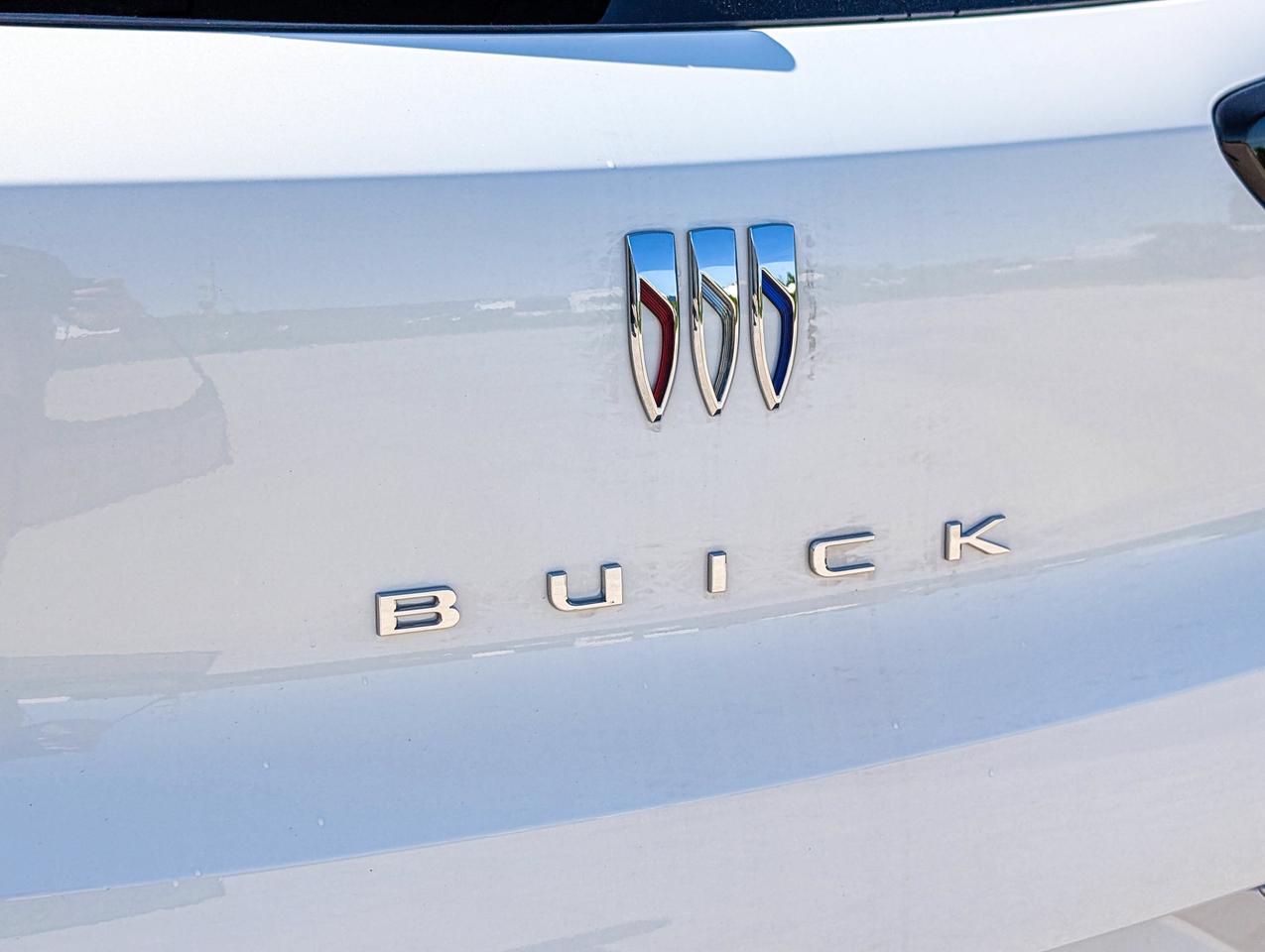 2026 Buick Encore GX Avenir Photo
