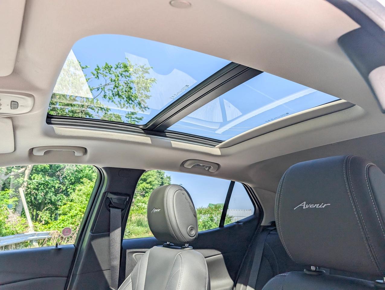2026 Buick Encore GX Avenir Photo