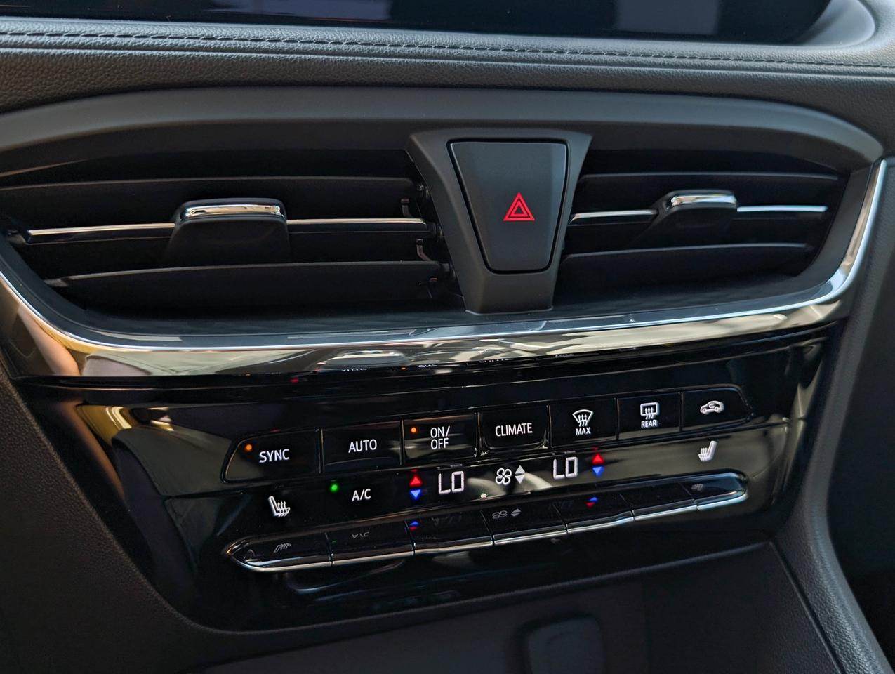 2026 Buick Encore GX Avenir Photo