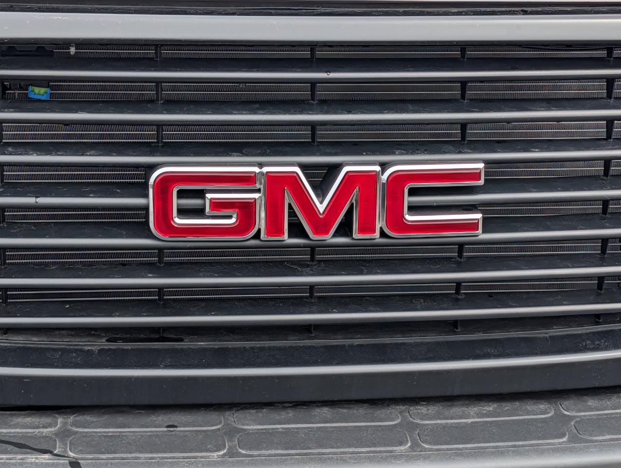 2025 GMC Savana Cargo Van  Photo