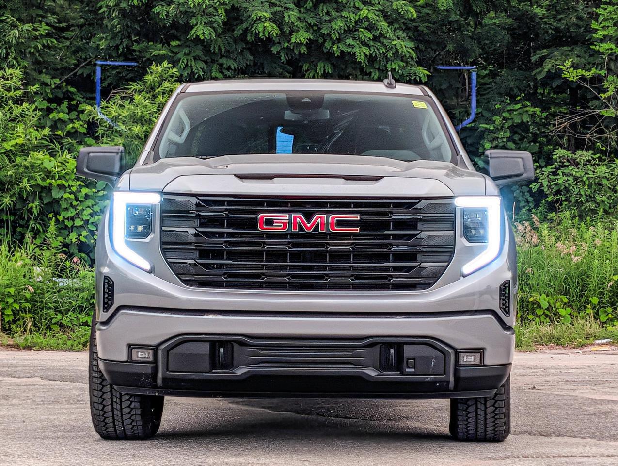 2026 GMC Sierra 1500 ELEVATION Photo3