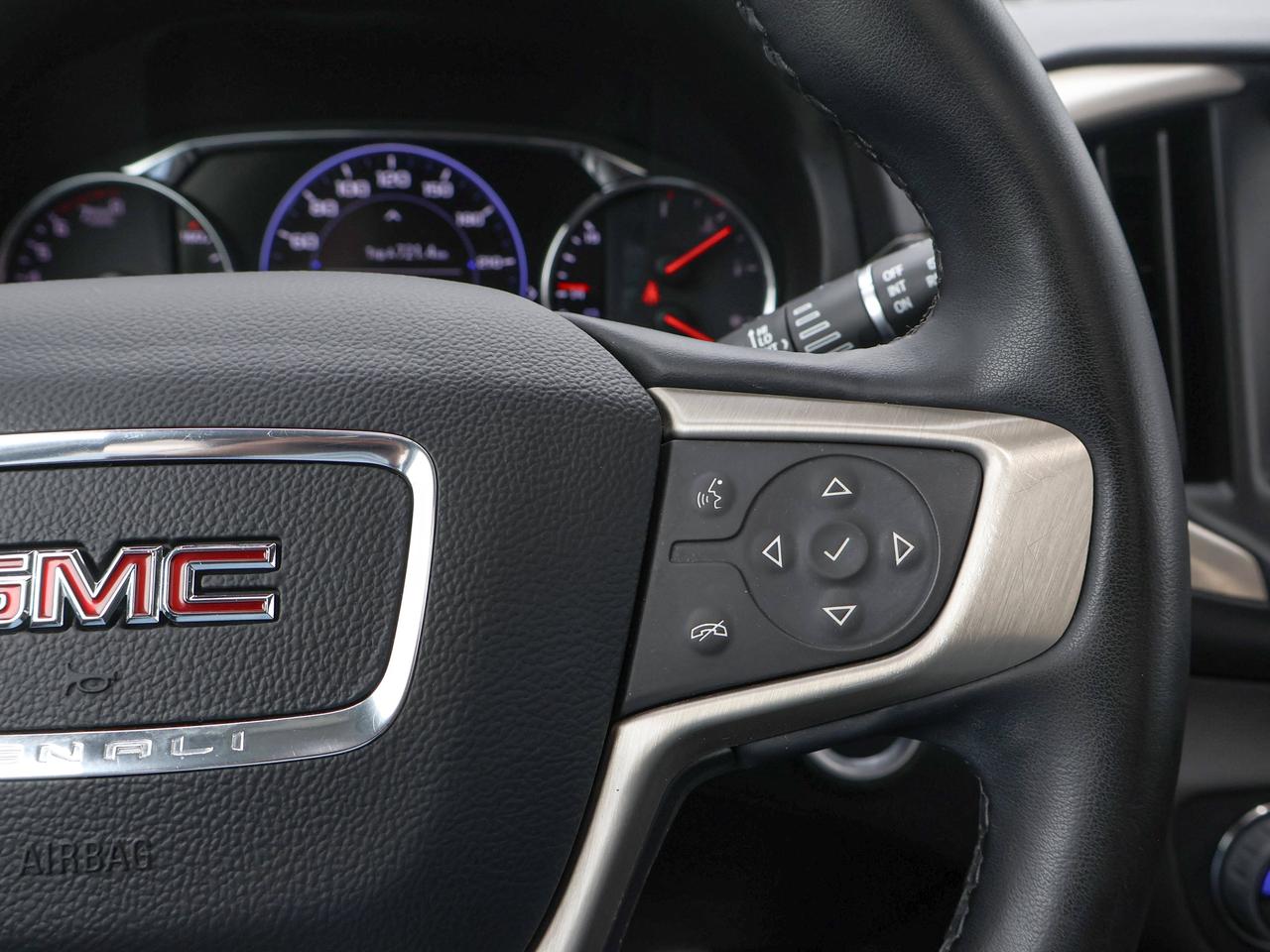 2024 GMC Terrain Denali Photo