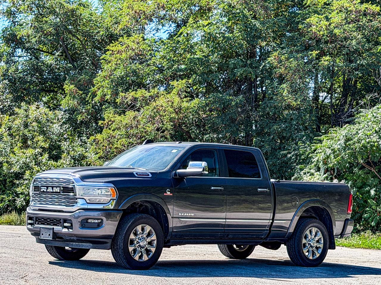 2020 RAM 3500 Limited Photo