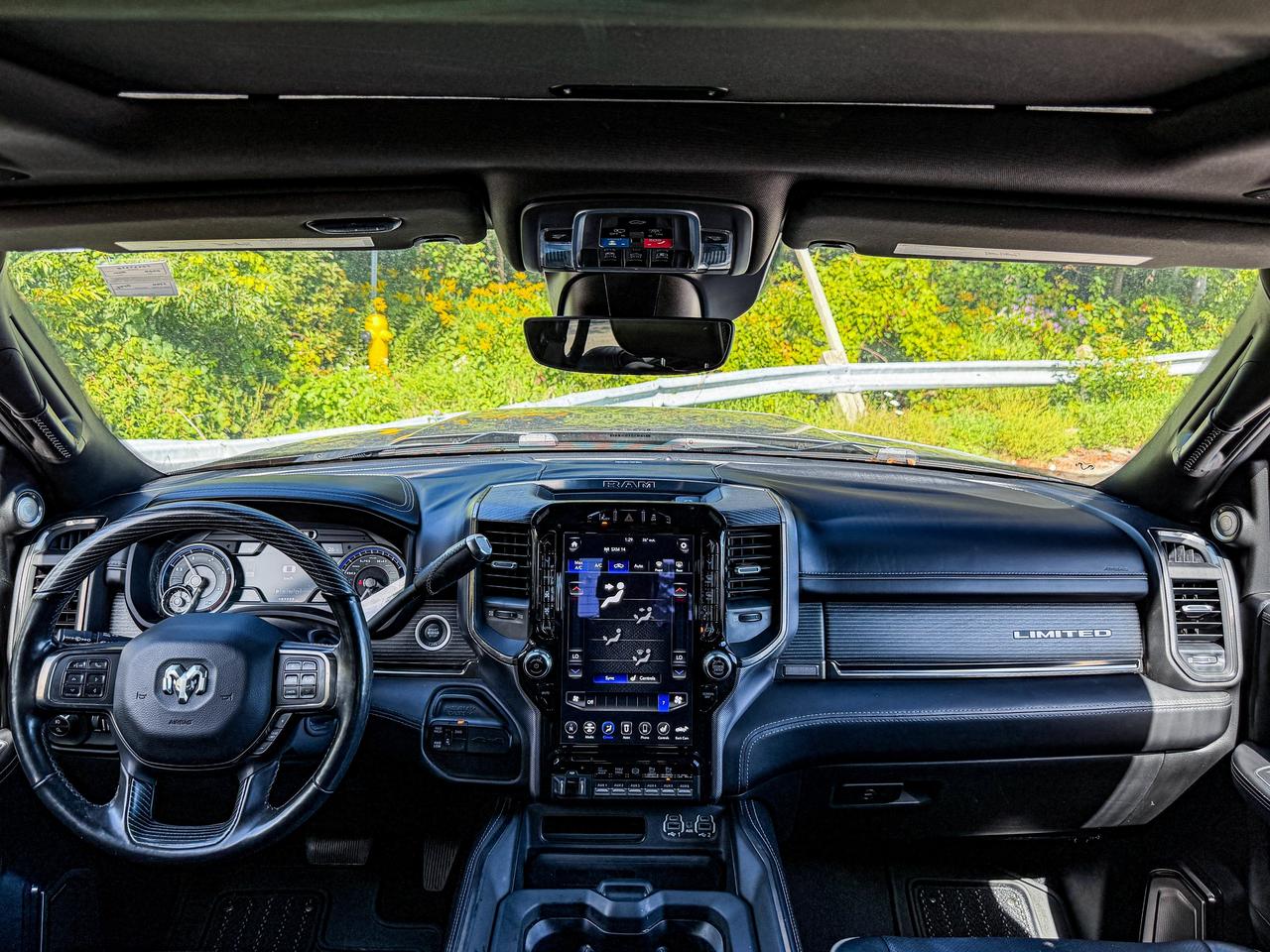 2020 RAM 3500 Limited Photo