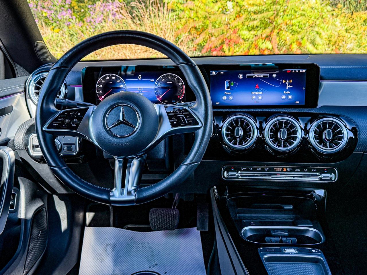 2025 Mercedes-Benz CLA 250 Photo