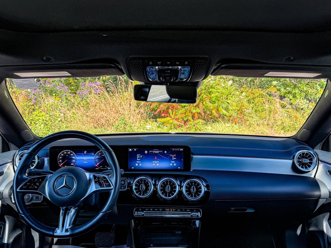 2025 Mercedes-Benz CLA 250 Photo