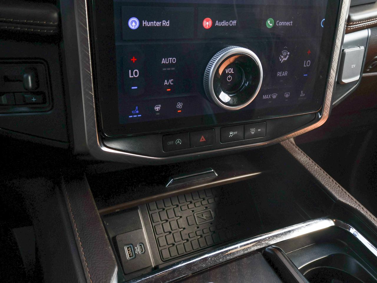 2024 Ford Expedition KING RANCH Photo