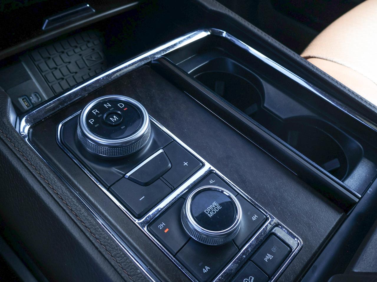 2024 Ford Expedition KING RANCH Photo