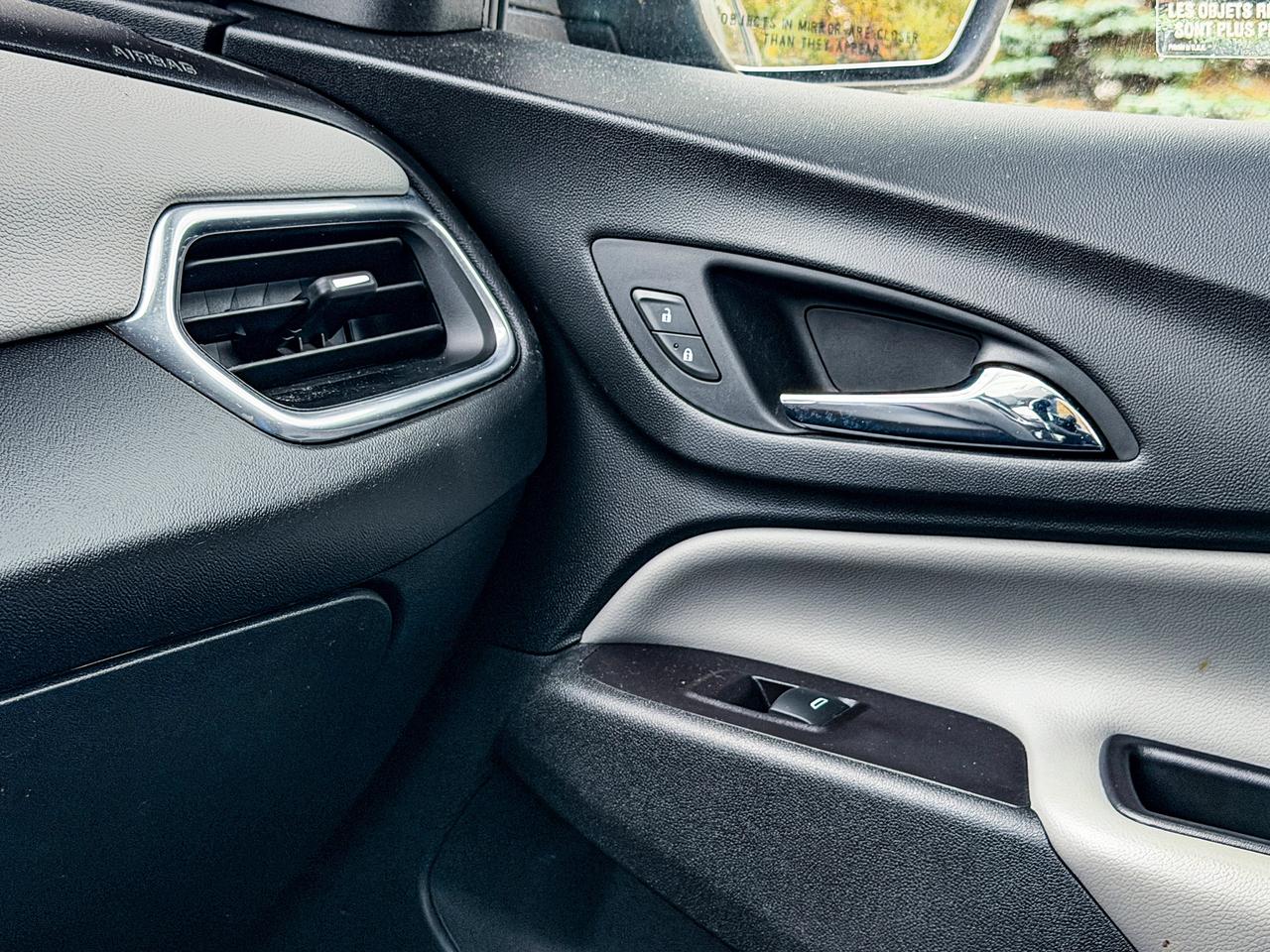 2021 Chevrolet Equinox LT Photo