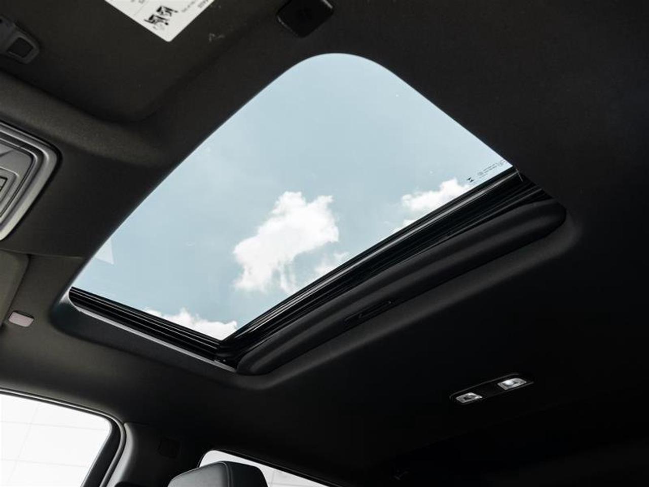 2026 GMC Sierra 1500 AT4 Photo