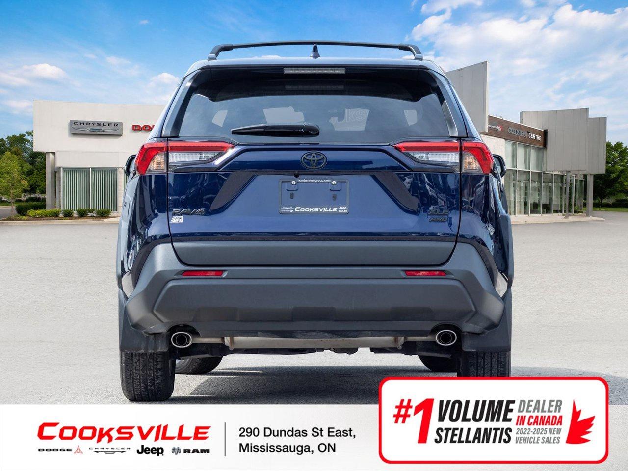 2024 Toyota RAV4 XLE AWD Photo