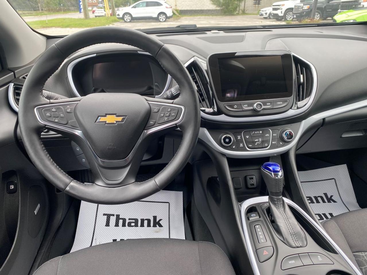 2017 Chevrolet Volt LT HYBRID   SAVE $$$ ON GAS!! Photo