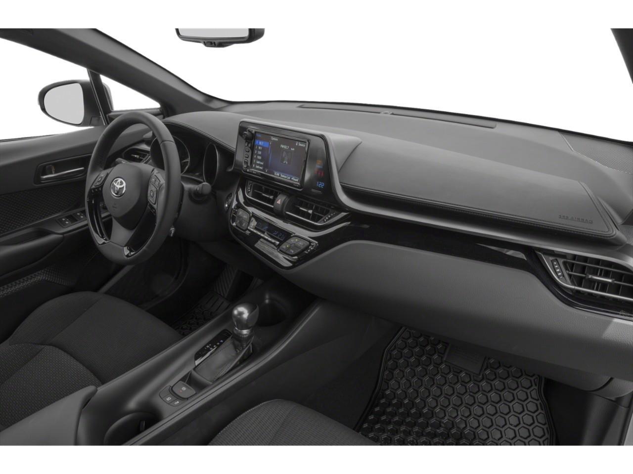 2018 Toyota C-HR XLE Photo