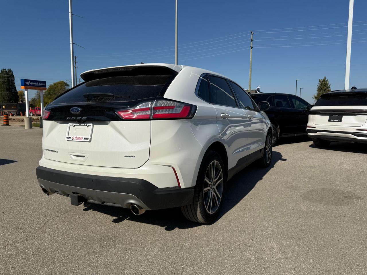 2022 Ford Edge Titanium Photo