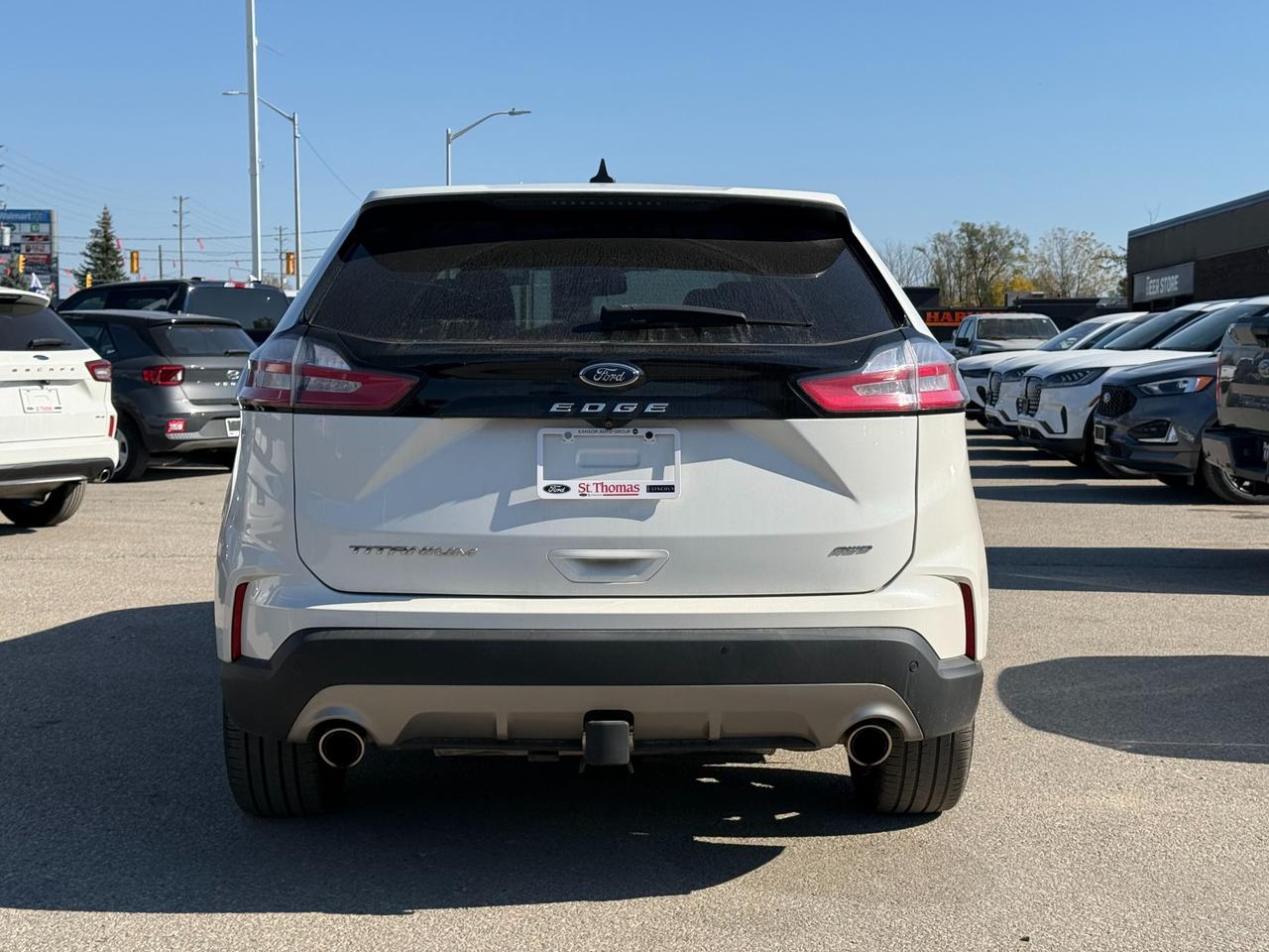 2022 Ford Edge Titanium Photo
