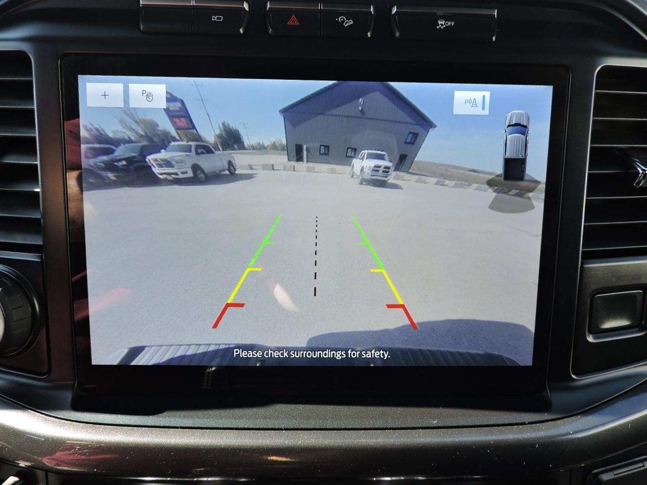 2022 Ford F-150 XLT/FX4 5.0L 4X4 Navigation 6 1/2 Foot Box 87000KM Photo