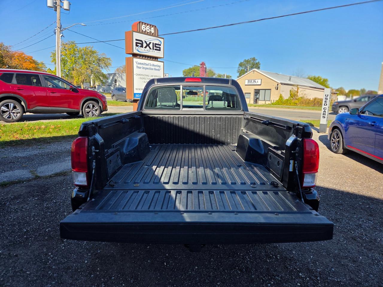 2016 Toyota Tacoma SR+ Photo